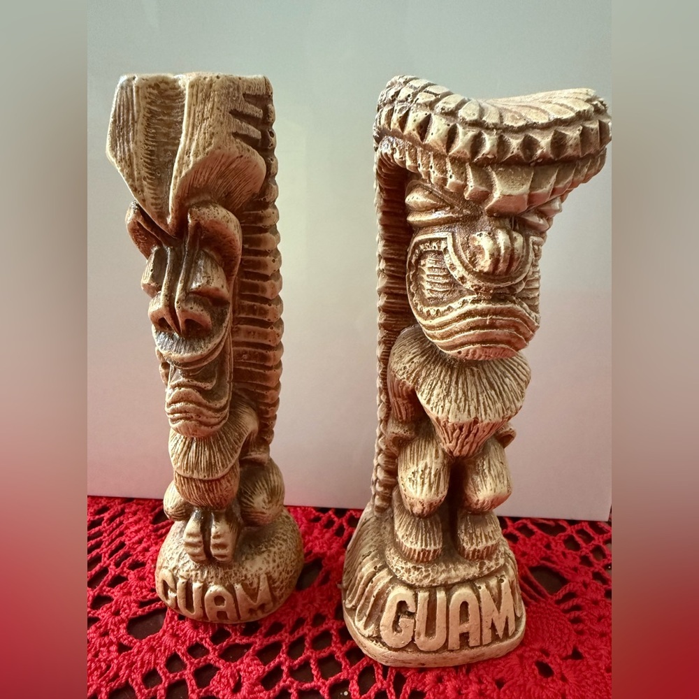 Guam Tiki Statue Set - Brown - Picture 2 of 7